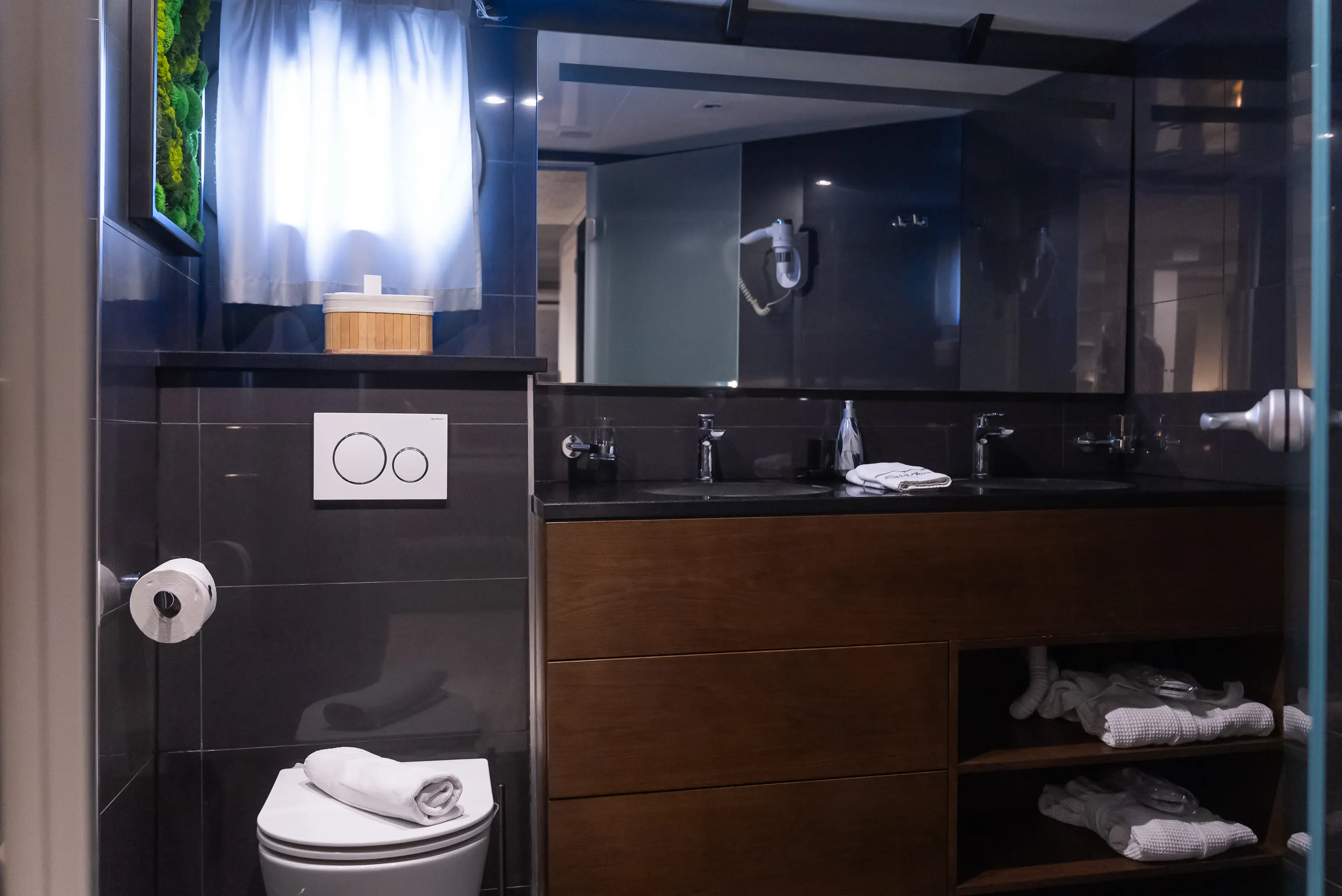 Guest Accommodation - Image 8