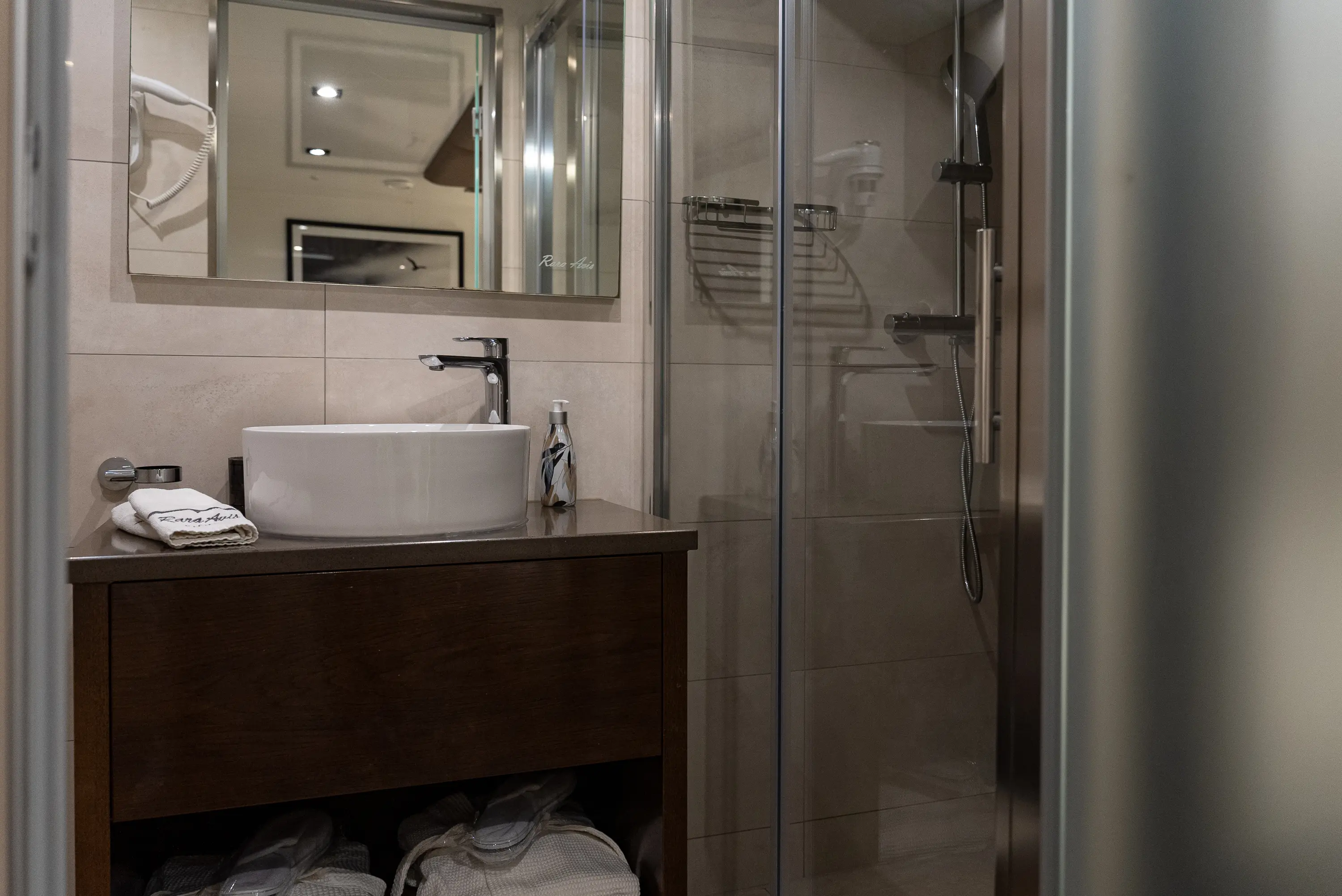 Guest Accommodation - Image 15