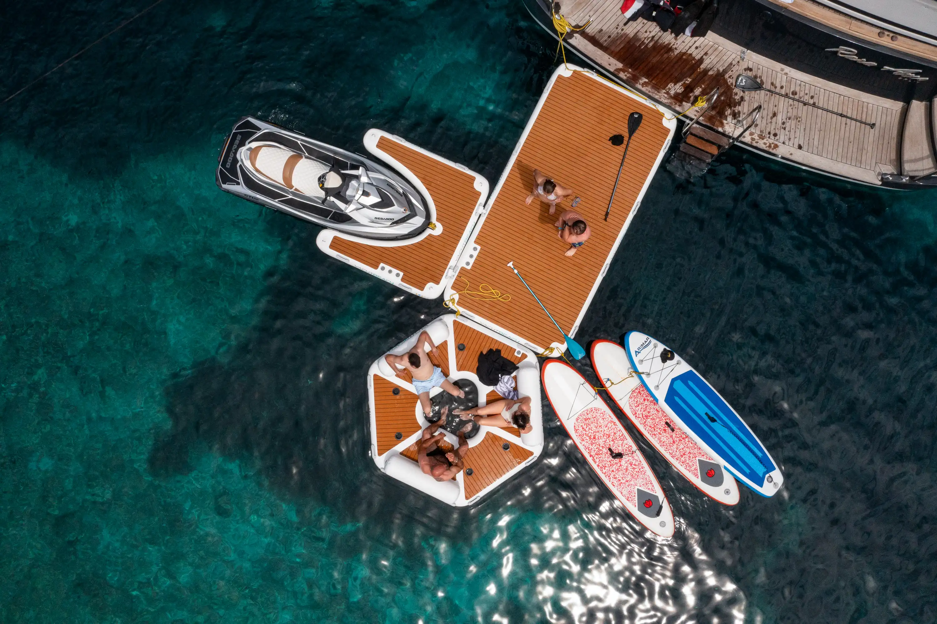 Entertainment - Image 7