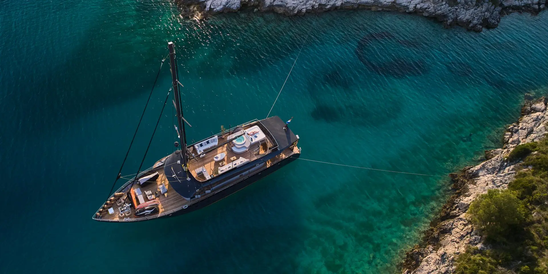 The Exterior - Image 5